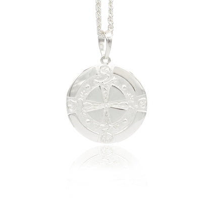Pisces Zodiac Sign Pendant - Silver